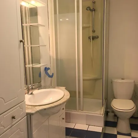 Yangs Garden Apartment
